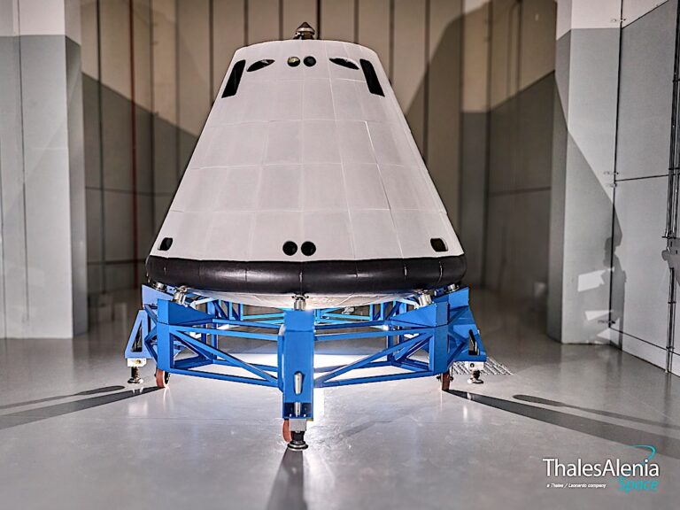 Thales Alenia Space: siglato contratto con ESA per lo sviluppo di un servizio di rientro cargo verso le stazioni spaziali in orbita bassa