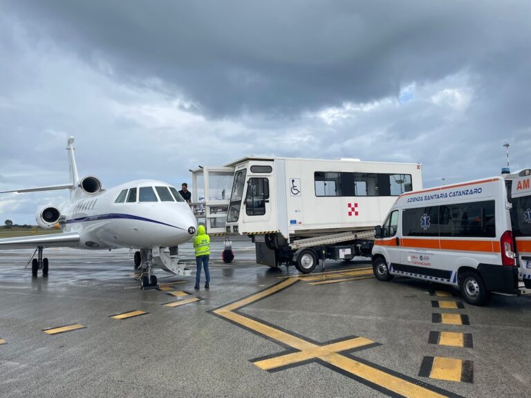 Aeronautica Militare: 31° Stormo conclude positivamente trasporto d’urgenza da Catanzaro a Bologna